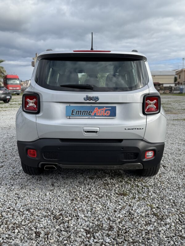 Jeep Renegade 1.6 Mjt 130 CV Limited - immagine 6