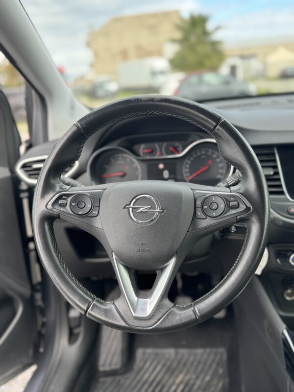 Opel Crossland 1.5 ECOTEC D 110 CV Start&Stop Ultimate - immagine 13