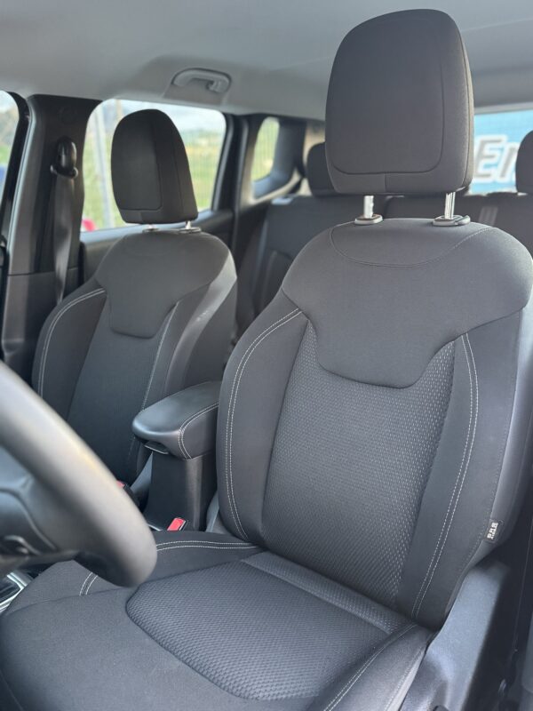 Jeep Renegade 1.6 Mjt 130 CV Limited - immagine 5
