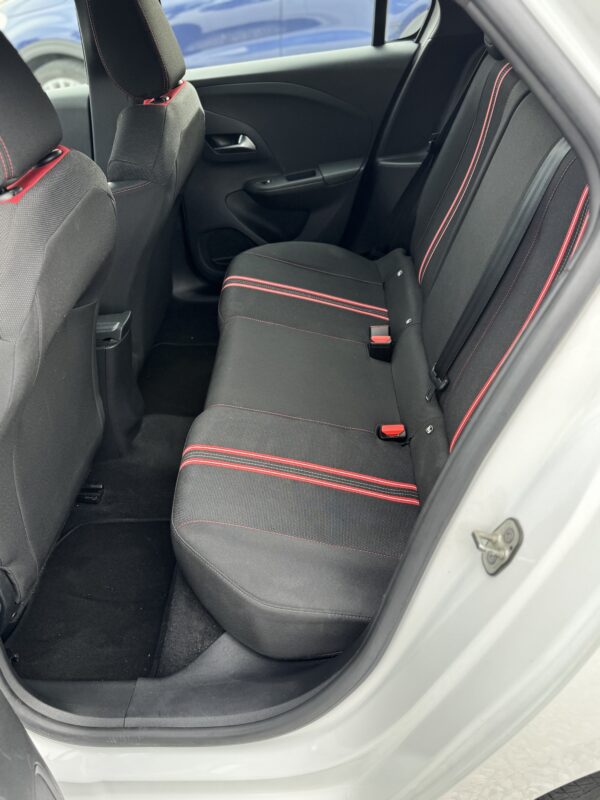 Opel Corsa 1.2 100 CV GS Line - immagine 9