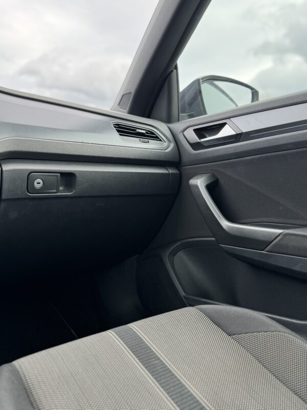 Volkswagen T-Roc 1.5 TSI ACT Style BlueMotion Technology - immagine 8