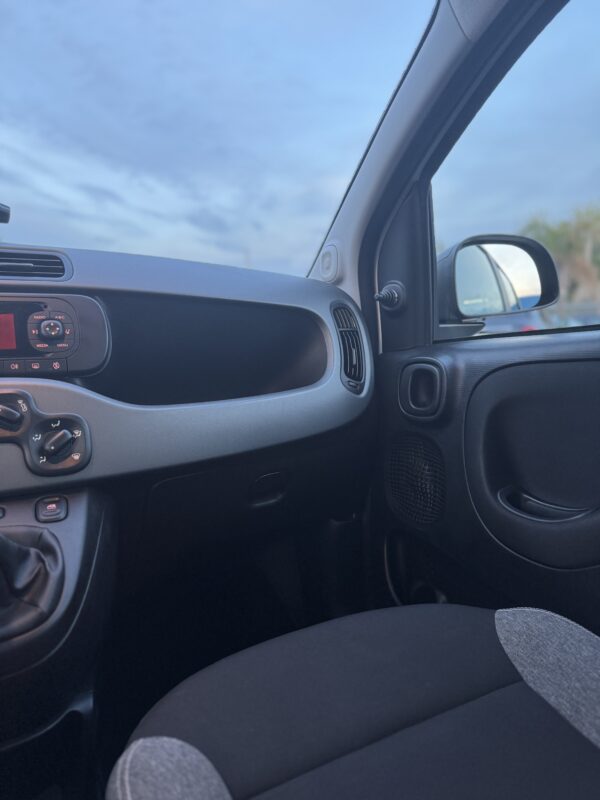 Fiat Panda 1.0 FireFly S&S Hybrid Sport - immagine 9