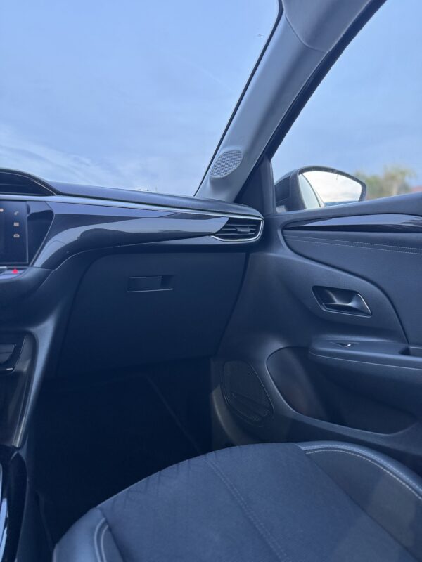 Opel Corsa 1.2 Elegance 100cv - immagine 9