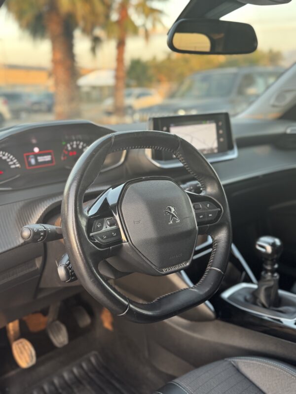 Peugeot 2008 PureTech 100 S&S Allure - immagine 6
