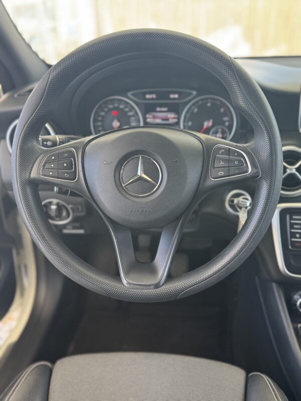 Mercedes-benz A 180 d Executive - immagine 8