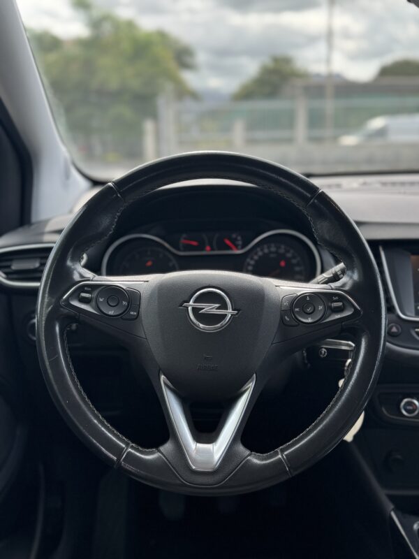 Opel Crossland 1.5 ECOTEC D 110 CV Start&Stop Eleg - immagine 11