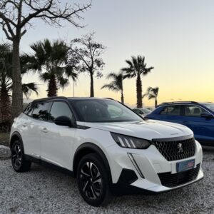 Peugeot 2008 BlueHDi 130 S&S EAT8 GT